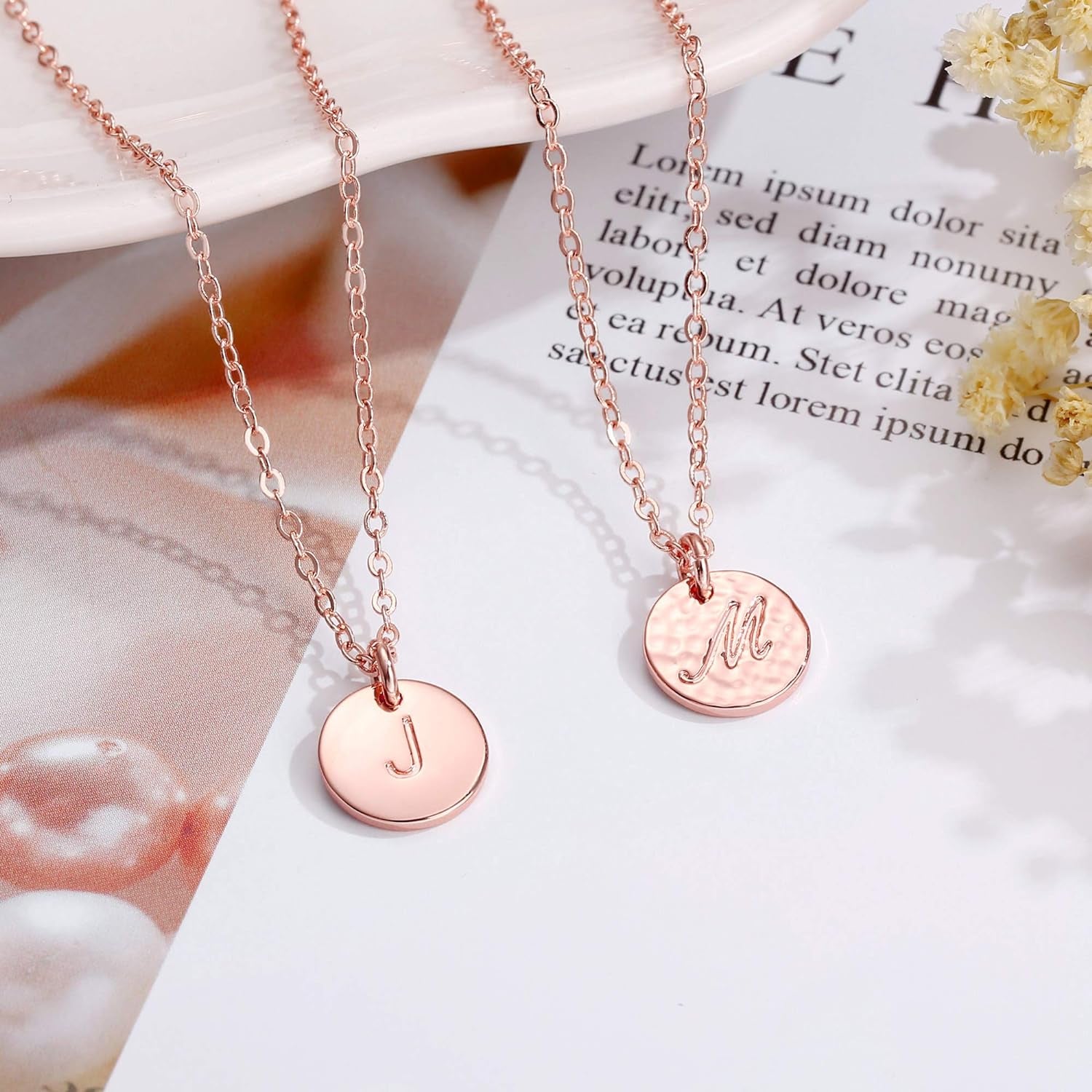 Disc Initial Necklaces for Women Girls, 14K Gold Filled Dainty round Disc Double Side Engraved Hammered Initial Necklace Personalized Letter Pendant Initial Necklaces Jewelry Gifts for Women Girls