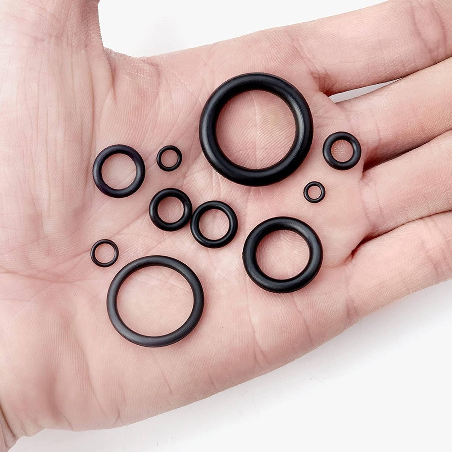 770 Pcs Rubber O Rings Kit, 18 Size Metric NBR Washer Gasket Sealing Assortment Kit, for Plumbing Faucet, Automotive, Air or Gas Connections, General Repair with Storage Box. Black